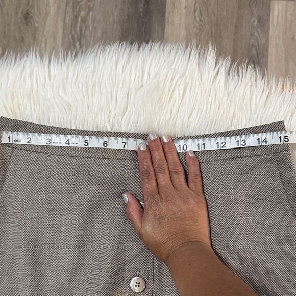 Loro Piana Brown Button-Front Pencil Skirt Size 6 US - Picture 4 of 11